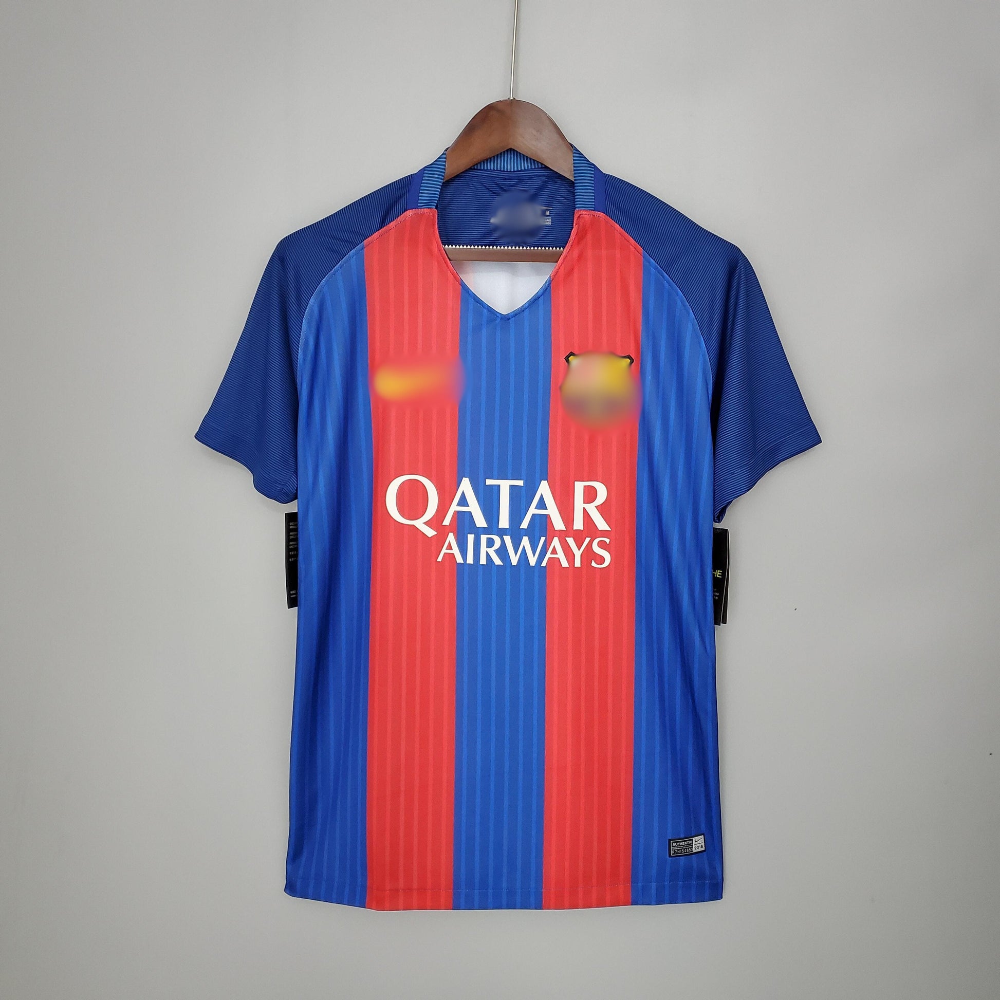 Camiseta Retro Barcelona Local 16-17 delante