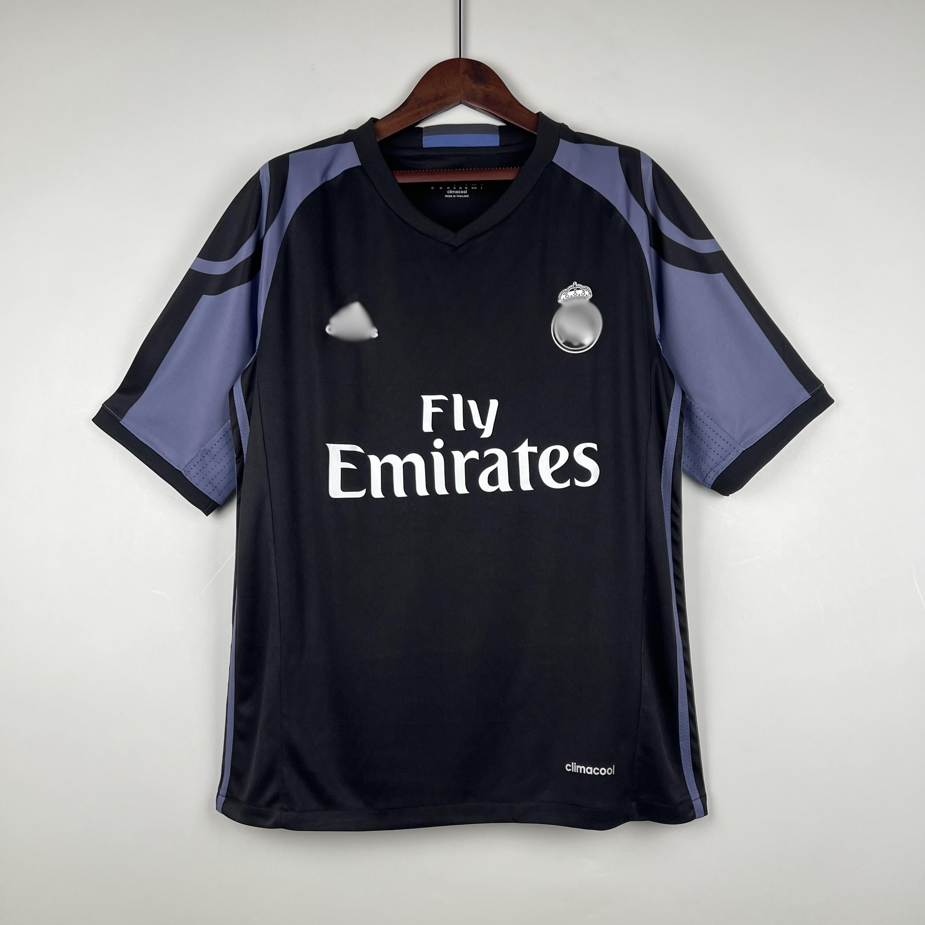 Camiseta Retro Real Madrid Tercera 16-17 delante