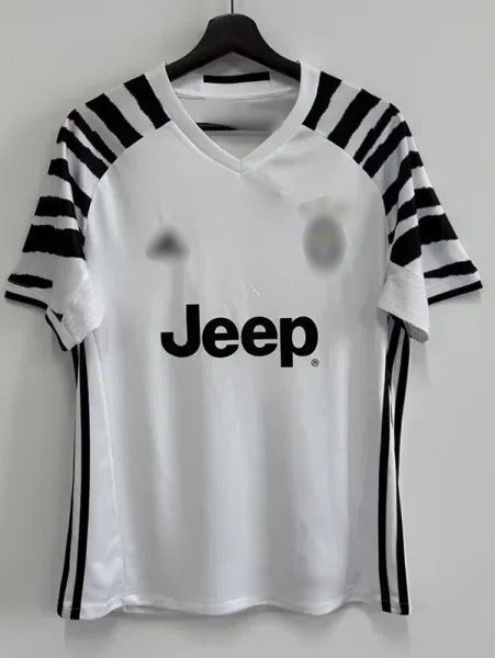 Camiseta Retro Juventus Tercera 16-17