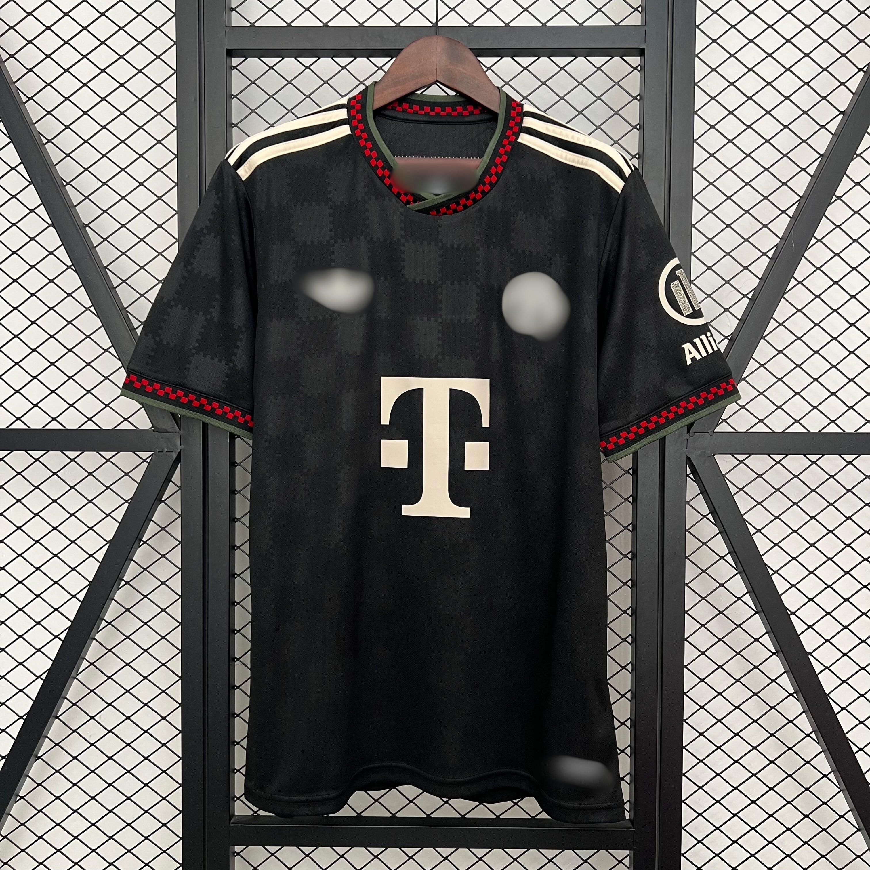 Camiseta Bayern de Munich Tercera 25-26