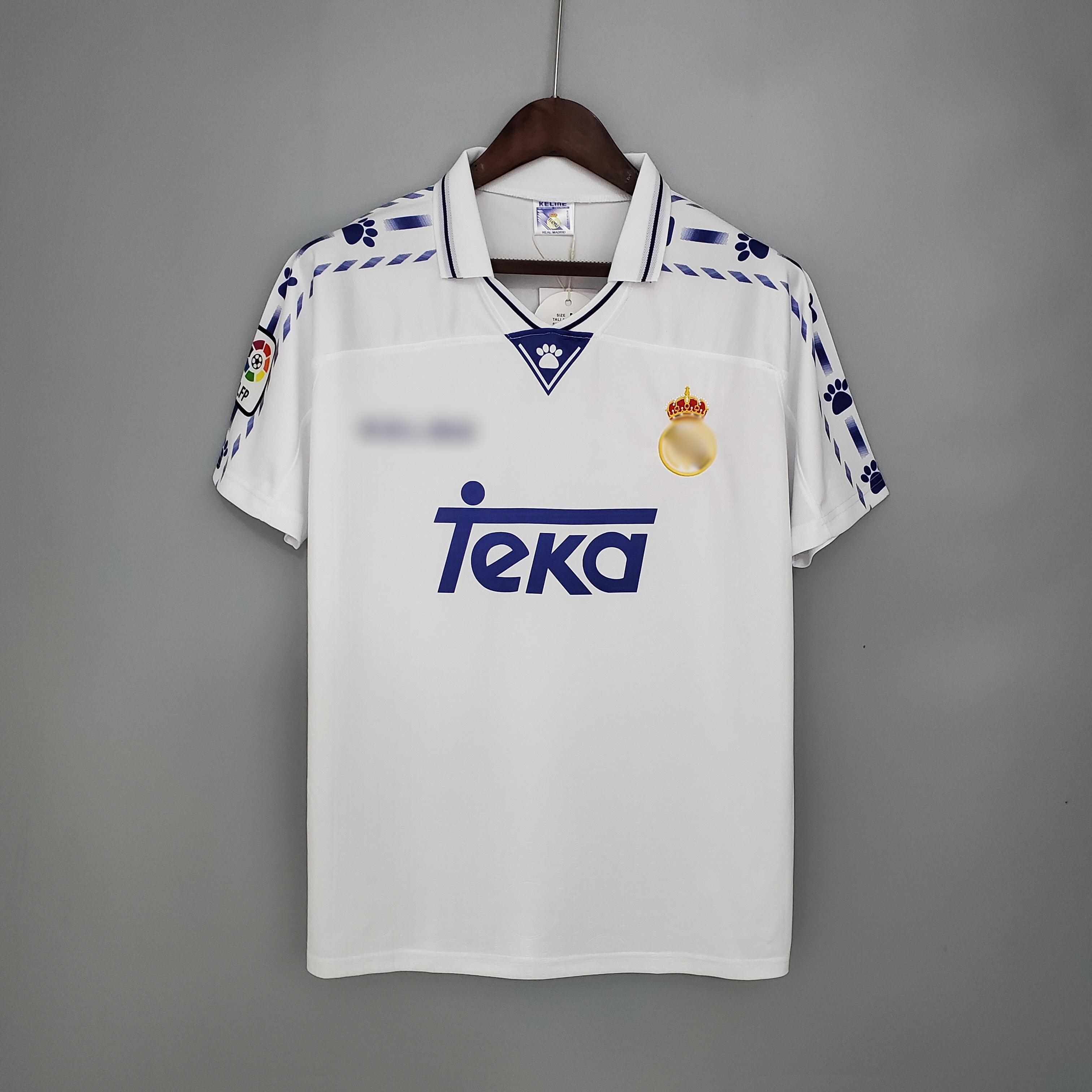 Camiseta Retro Real Madrid Local 96-97 delante