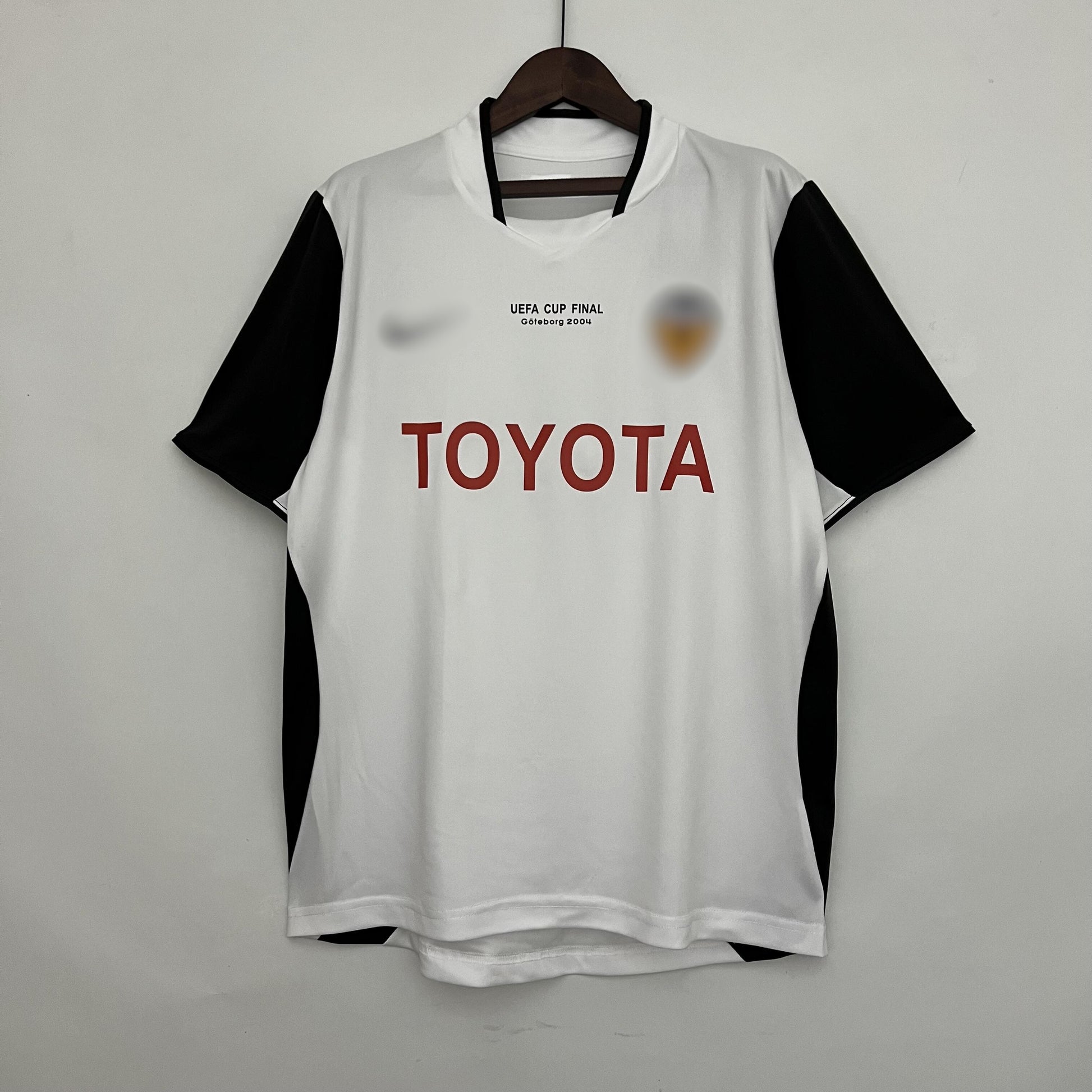 Camiseta Retro Valencia Local 03-04 delante