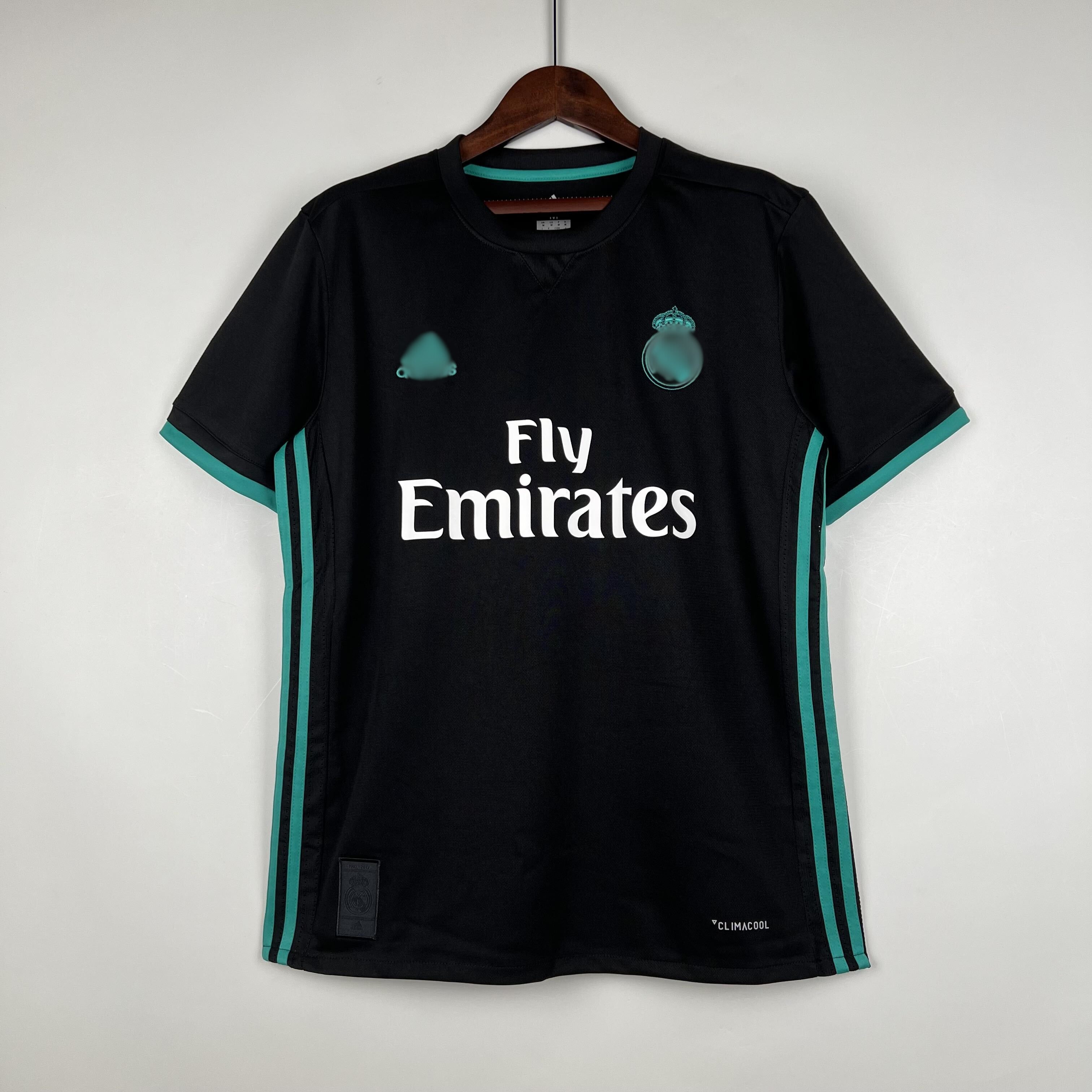 Camiseta Retro Real Madrid Visitante 17-18