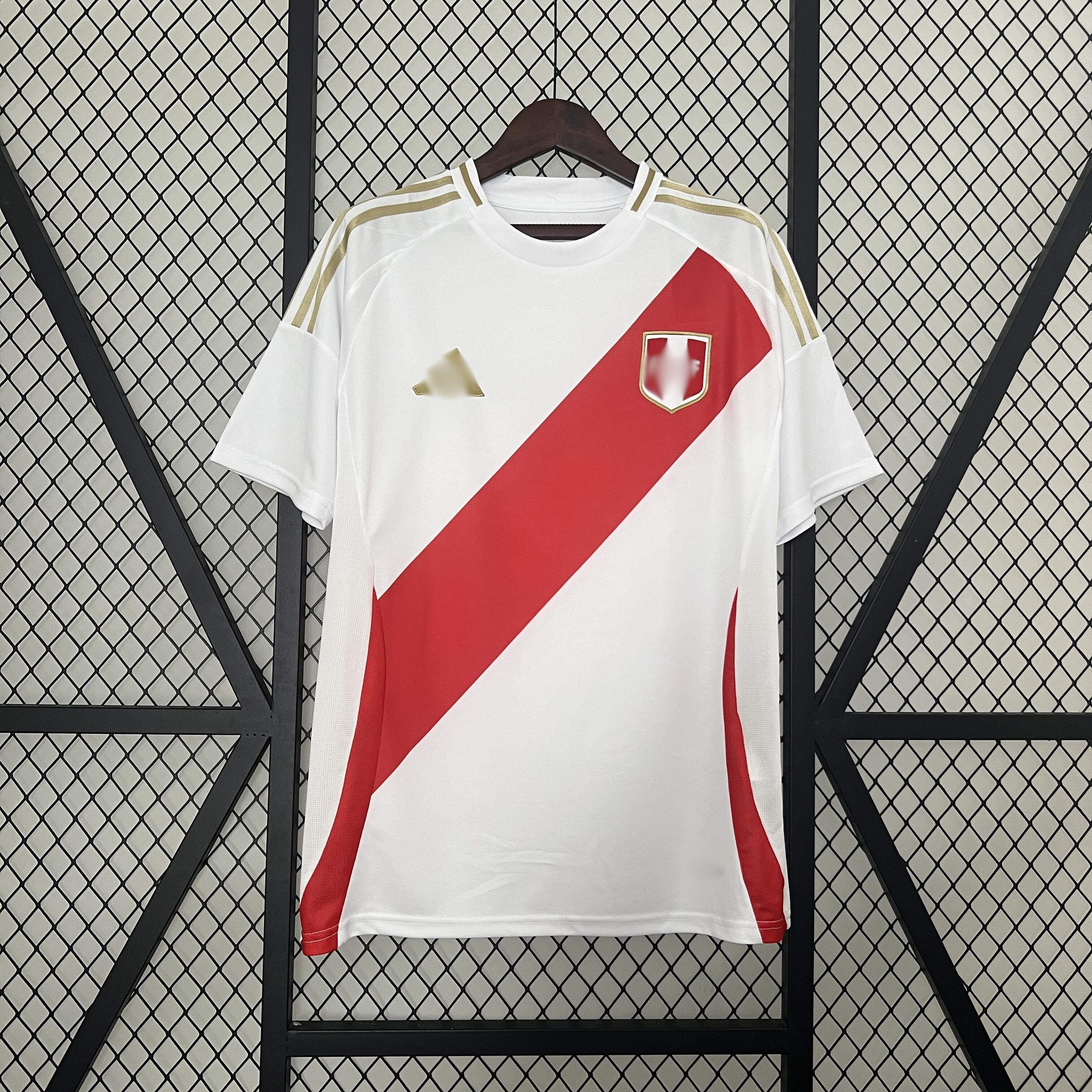 Camiseta Perú Local 2024