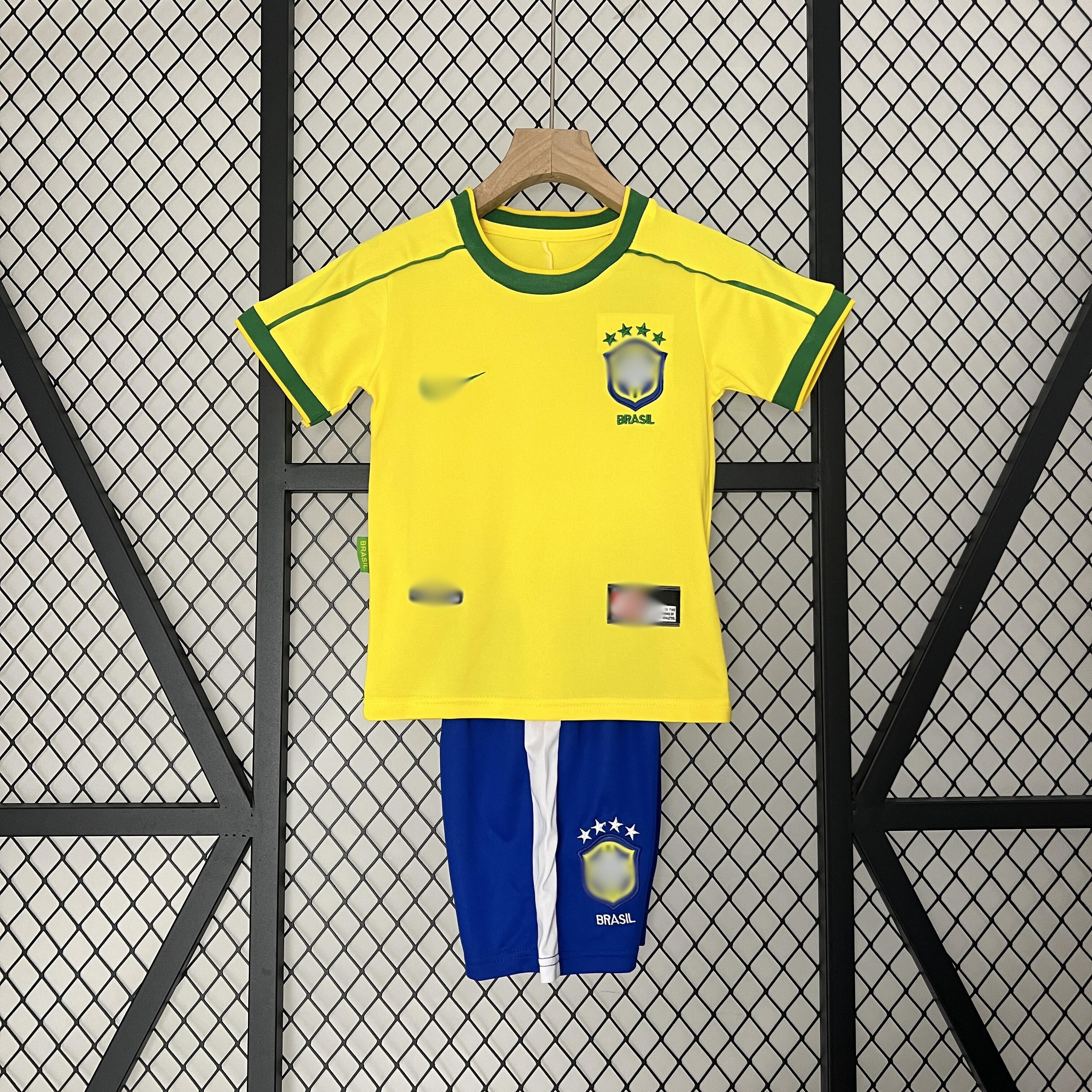 Camiseta Retro Niño Brasil Local 1998