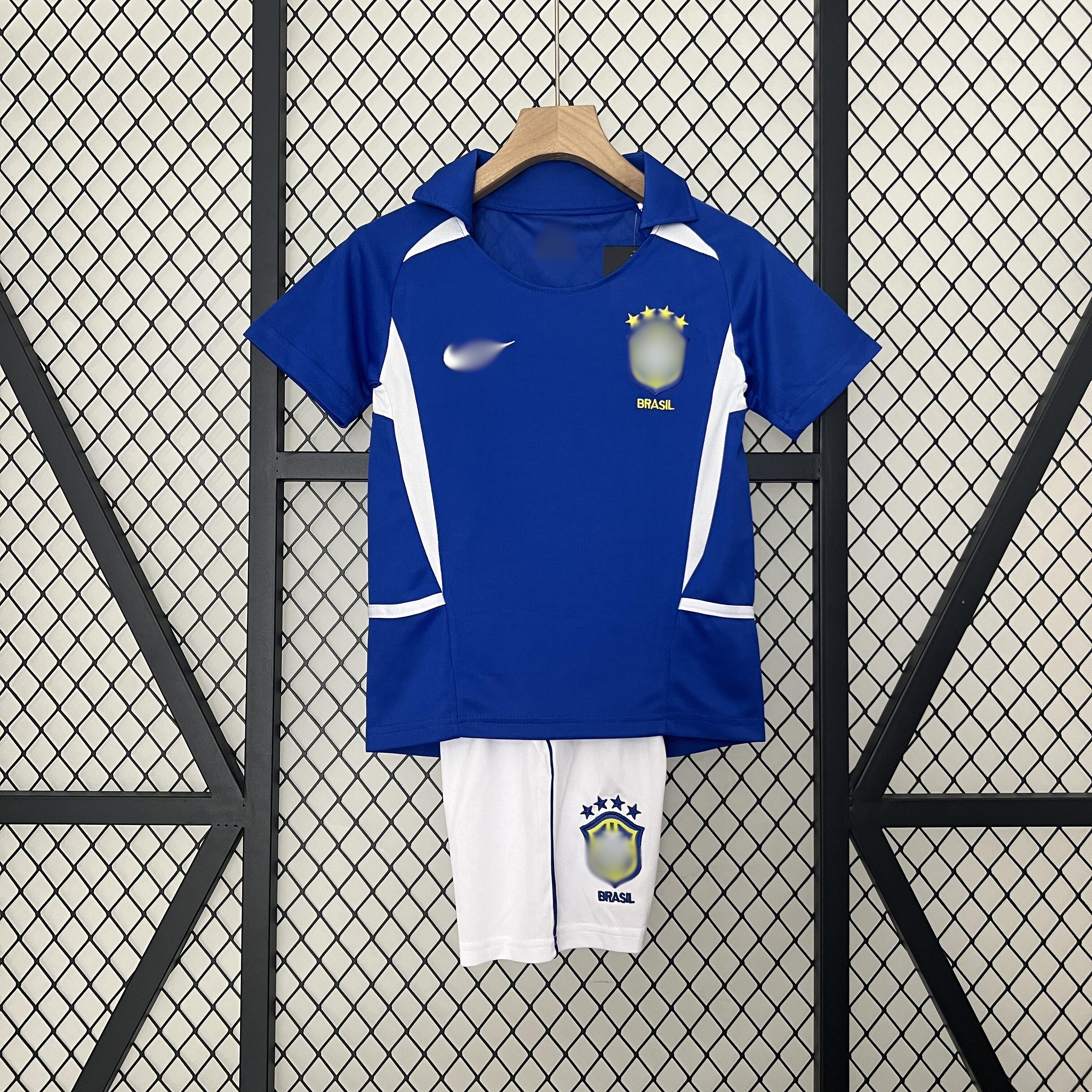 Camiseta Retro Niño Brasil Visitante 2002