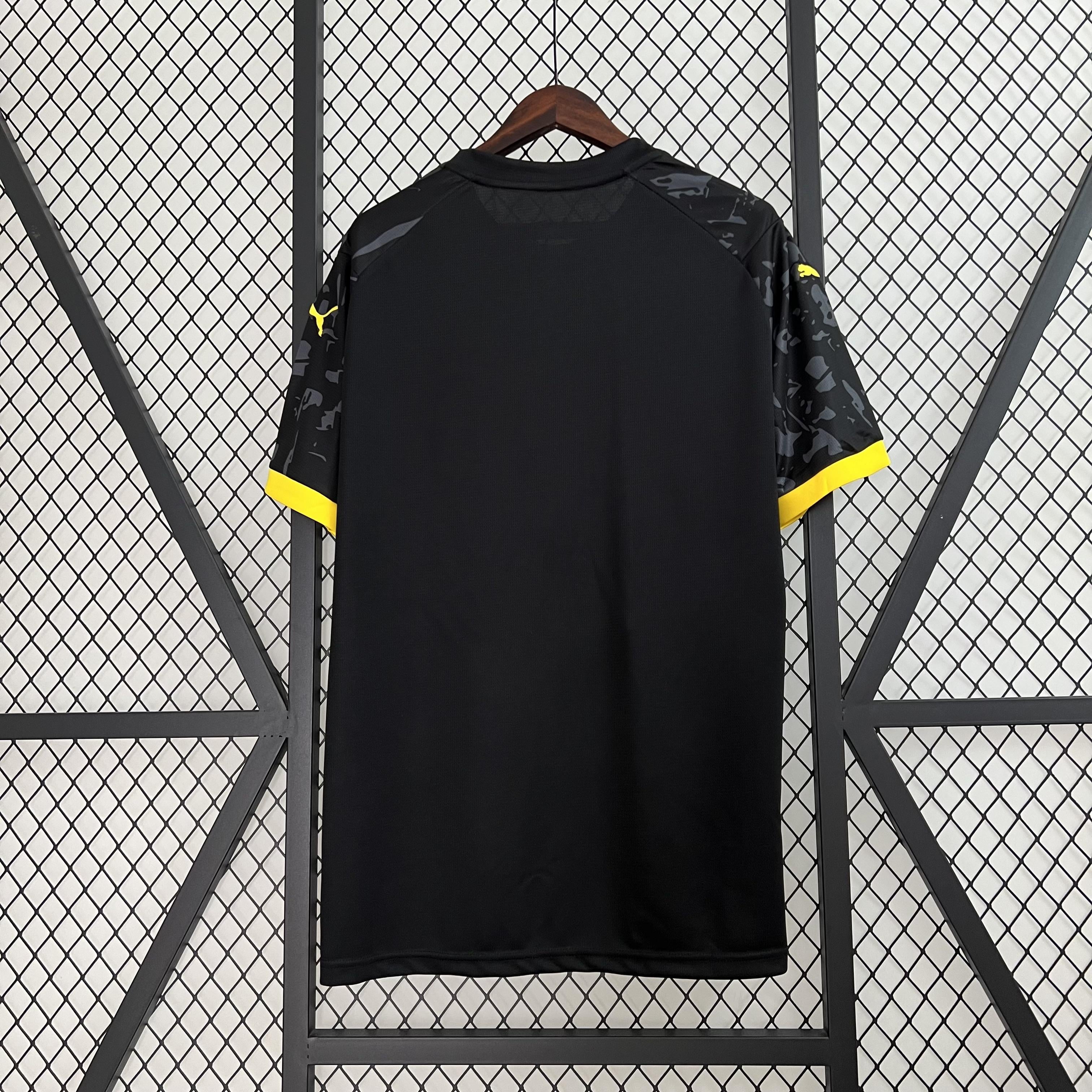 Camiseta Dortmund Visitante 23-24