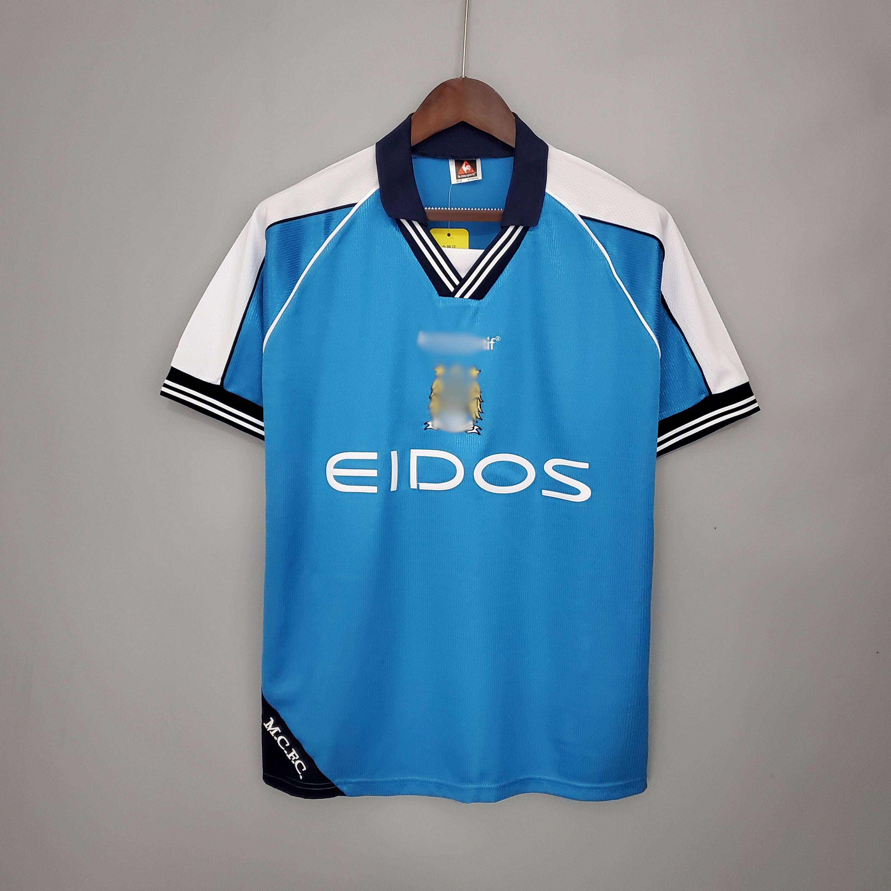 Camiseta Retro Manchester City 99-00 delante